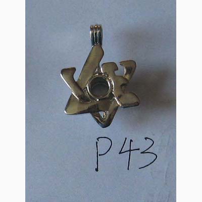 P43